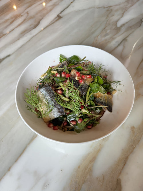 抗酸化食材たっぷり！ 揚げさんまとざくろのブーストサラダ